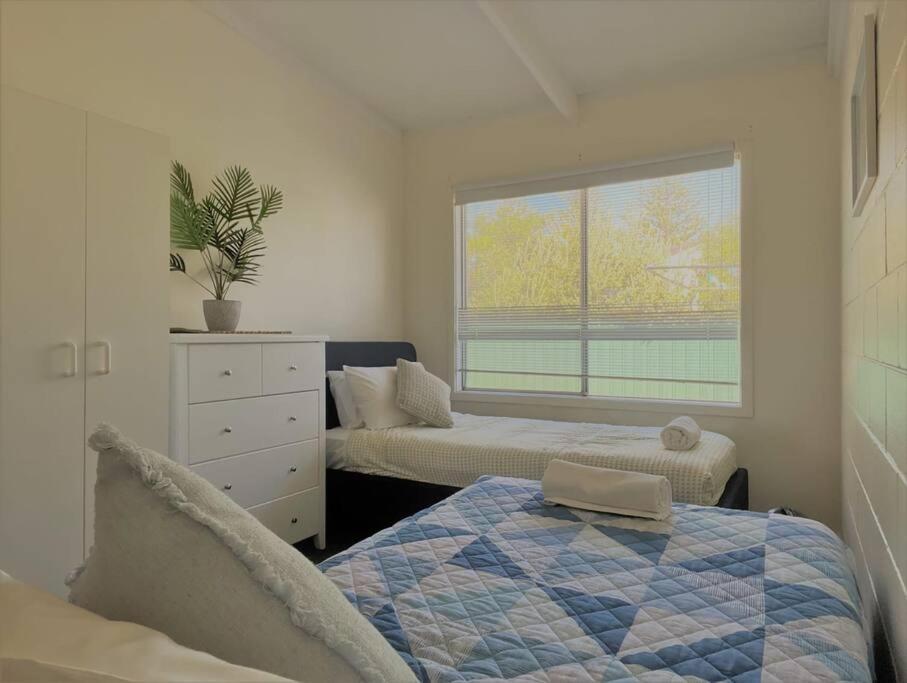 Three Palms Apartments Unit 2 إسبيرانس المظهر الخارجي الصورة